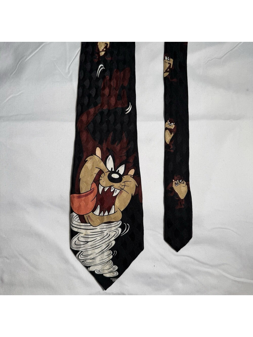 Vintage Looney Tunes Mania Tie Warner Bros 1995 Tasmanian Devil Men 100% Silk